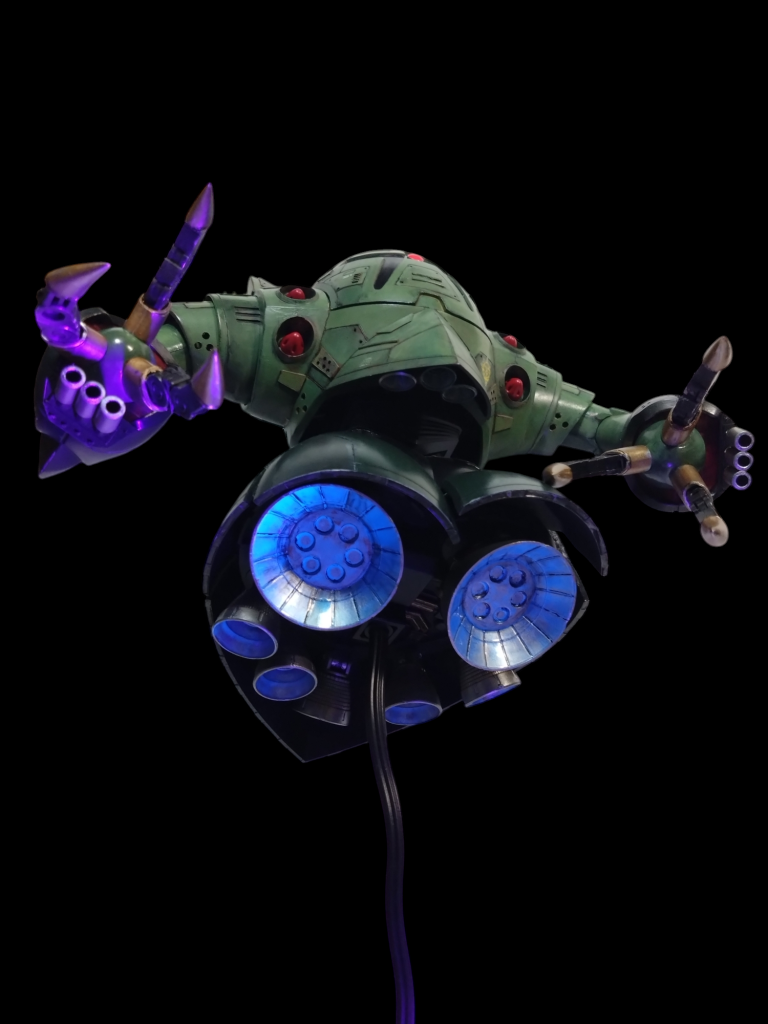 下からのアングル！いつものブラックライト使用です。今回撮り直しした画像になります。オラザク締切ギリギリに出張で週末休みが消えた為急いで撮影したのでその時はこの写真は無かったです。今回サムネ画像と迷いました。🤔