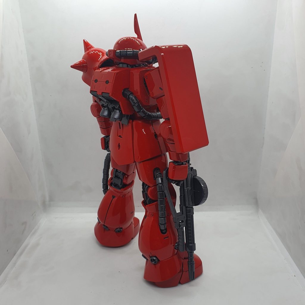 MG 1/100 #098 MS-06S Zaku II Sports Red–3枚目/制作者：RedHaro86