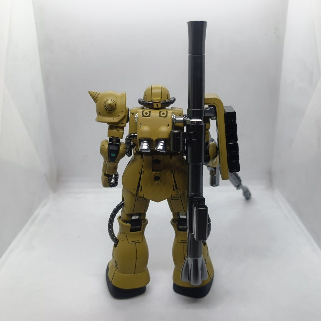 HG 1/144 Zaku II Type C (Desert Color Ver.)–4枚目/制作者：RedHaro86