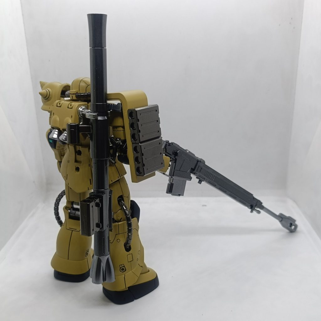 HG 1/144 Zaku II Type C (Desert Color Ver.)–3枚目/制作者：RedHaro86