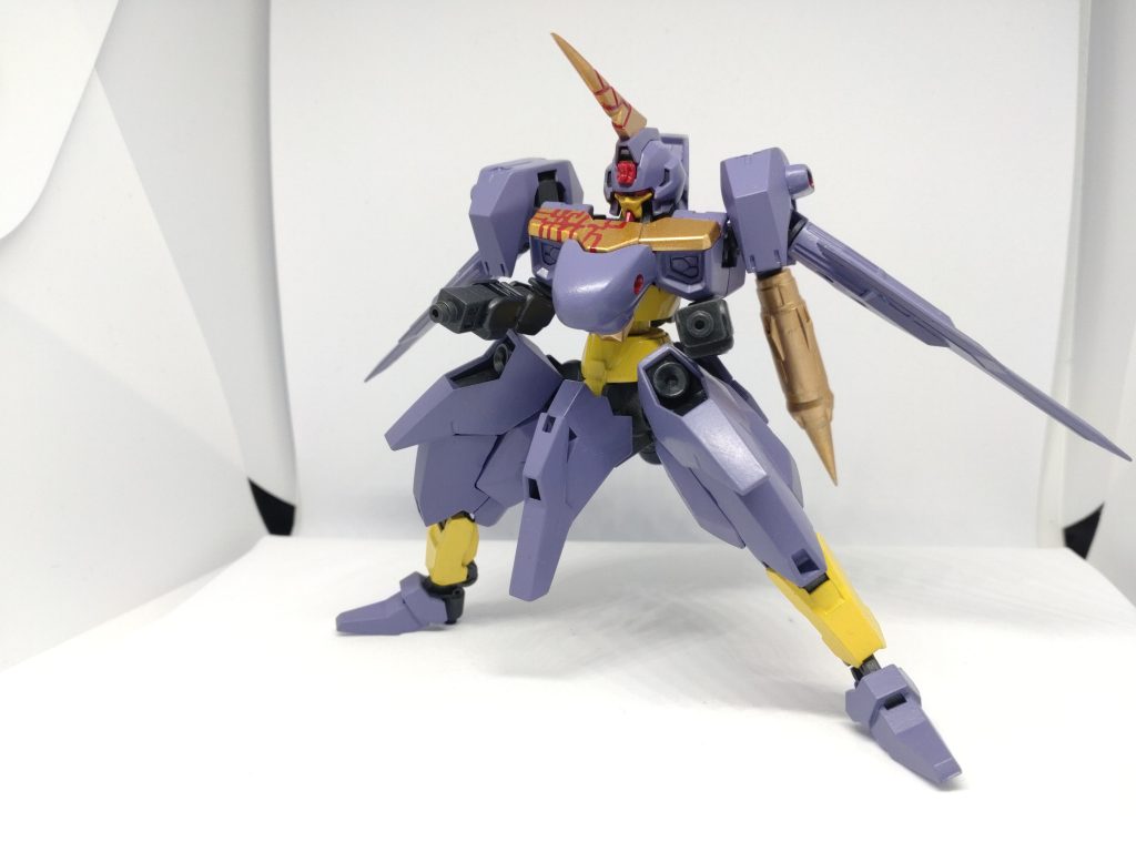 ガンダムアルミラージ–4枚目/制作者:しらこまる