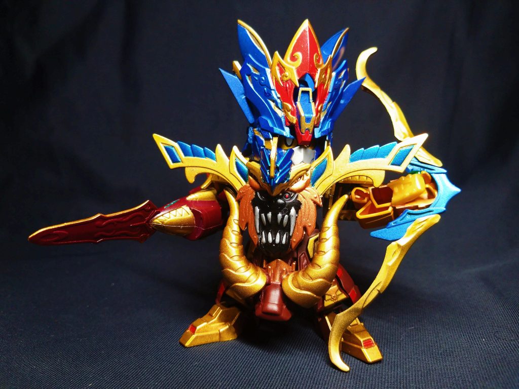 可動は少なくともガオゴッドが再現できただけで満足。ガオレンジャーでは一番好きな精霊王かも。