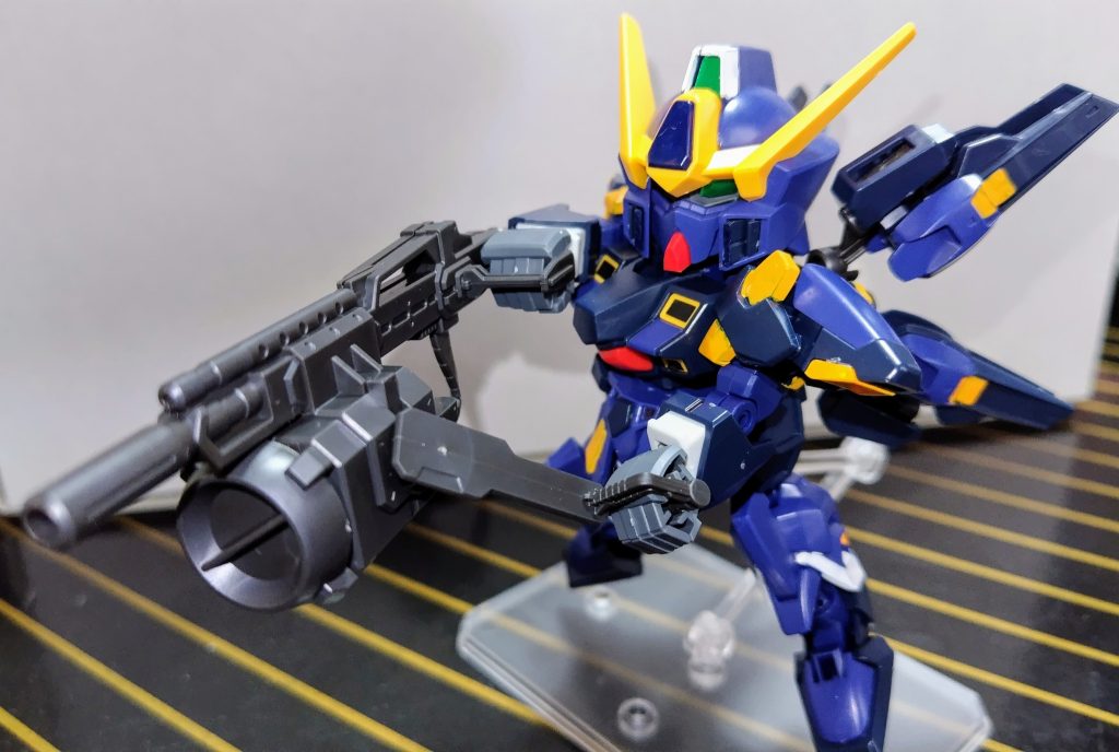 ブラックホールキャノンならぬIフィールドランチャーを構えてパシャリ📸