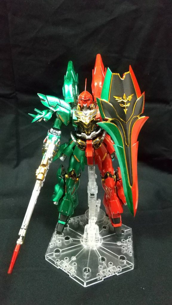 シンプルな盾スタイルも、よき!