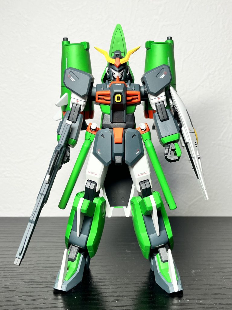 ウエストと太腿をそれぞれ4mm延長。肩をボールジョイント化。