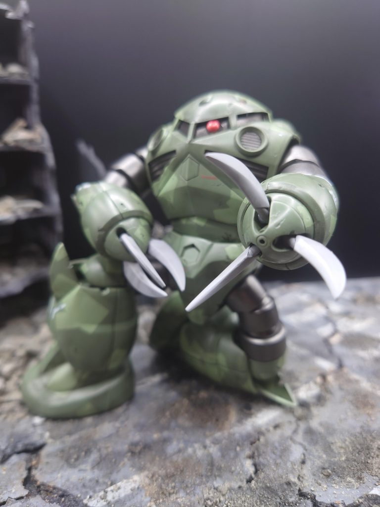 アイアンクローはサフそのまま。色が落ち着いていて気に入ったので、そのまま採用。