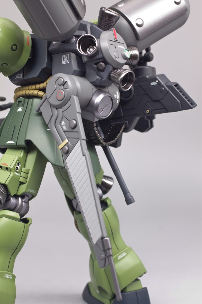 バックパックセンサー類?は極力クリアパーツやラピーテープでそれっぽく