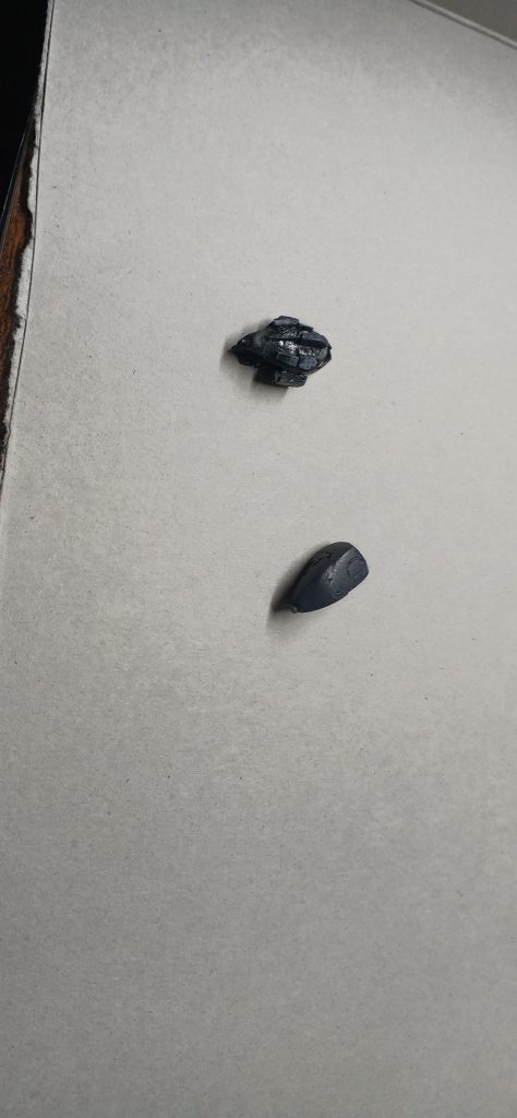 頭部は二つ製作しました。cc-2000のものと、ナイトフォールのものです。cc-2000はインパルスの頭部をベースにジャンクパーツを使って製作しました