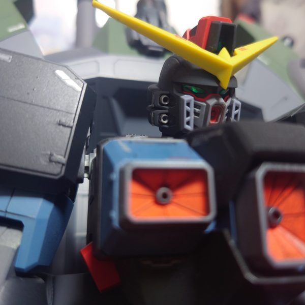 デストロイガンダム