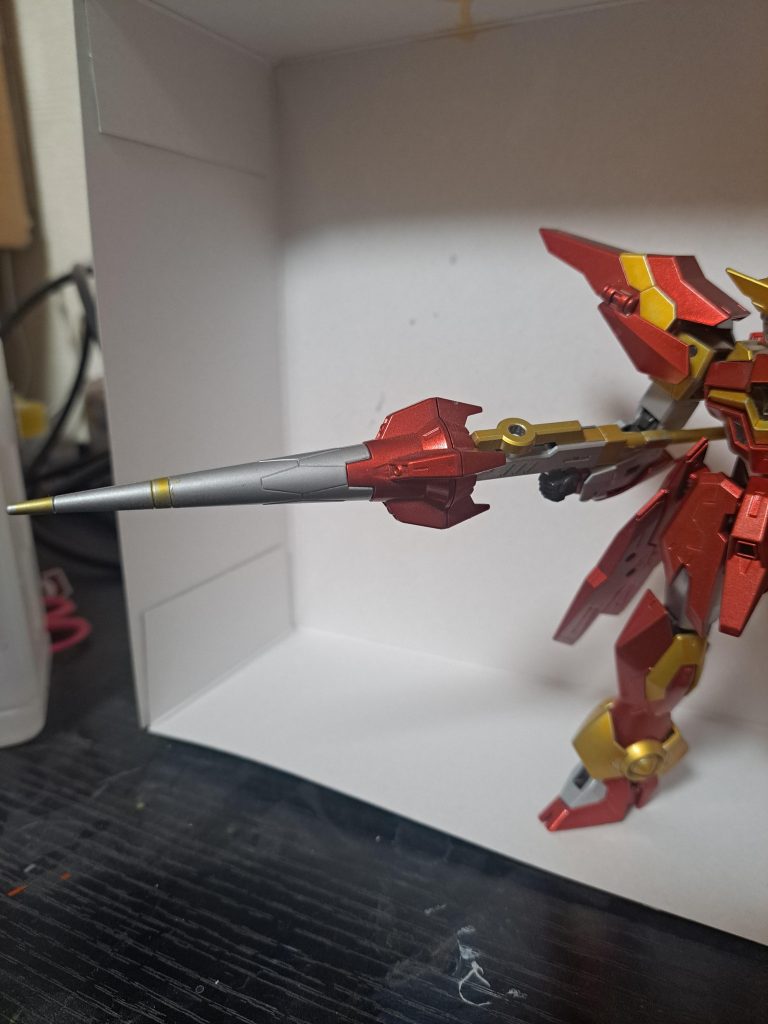 ランス。とにかく金とかで塗装して強化武装っぽくしました