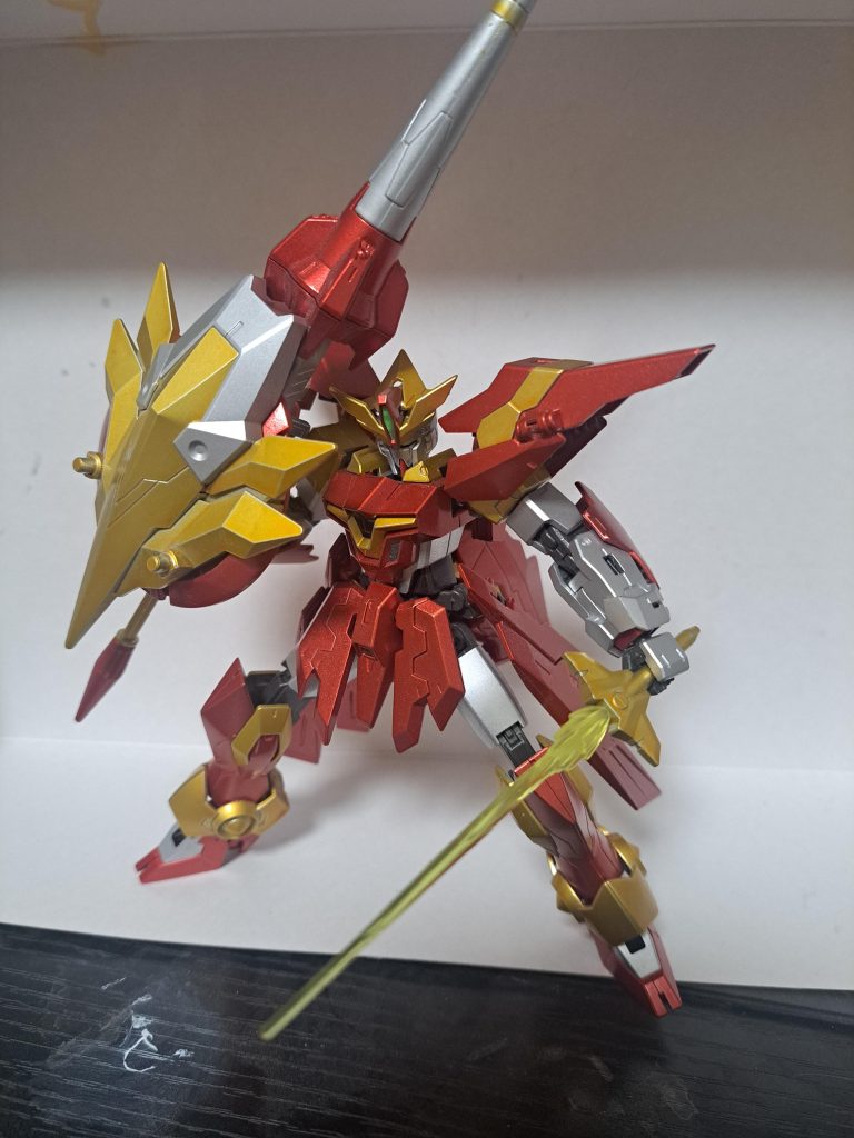 全体像。実は剣を左手に装備させるのが癖だったりします。ジャスティスナイトも左手で逆手に剣を持たせてたり。