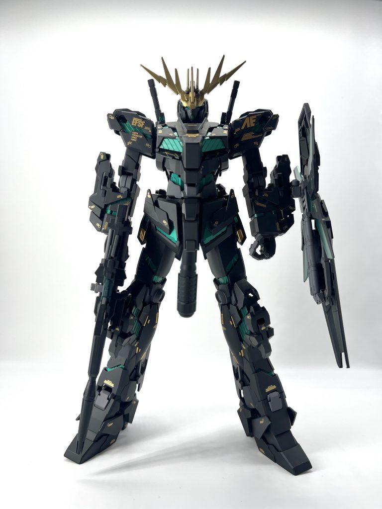 デカールが古いせいか何枚か破れてしまいましたが、ダイソーのカップウォーマーが大活躍したくれました。