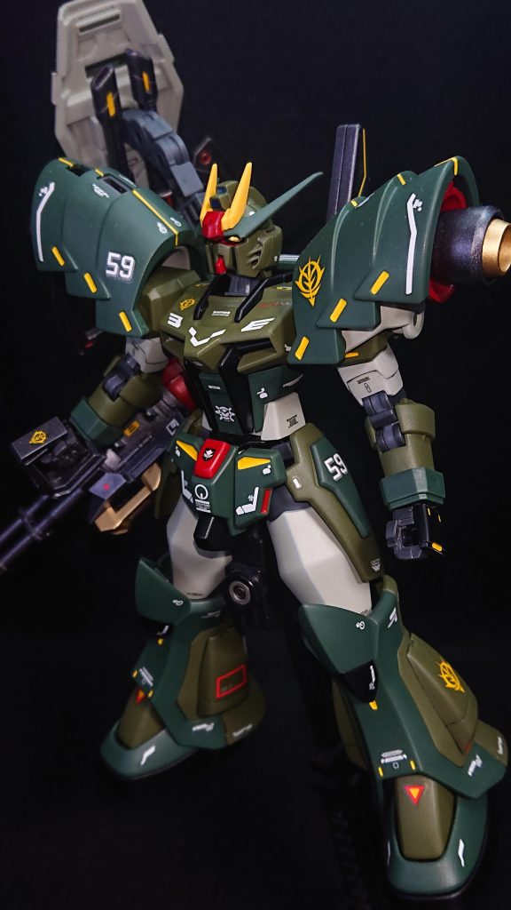 頭部       :アメイジングストライクフリーダム胴体       :ストライク腰部       :ビルドバーニング肩        :ヴァリュアブルポッド腕部       :ジーエンアルトロン脚部       :グフバックパック:ソードストライク武装       :ハンドガトリングガン(MSG)             アックス(バトルアームアームズ)