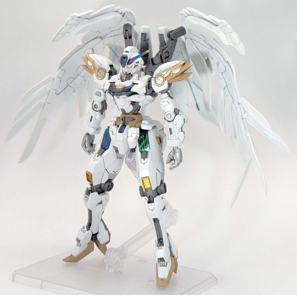 羽のサイズ感がちょうどいい。あまり機械感を出したくなかったので、モールドやデカールは最低限にしています。