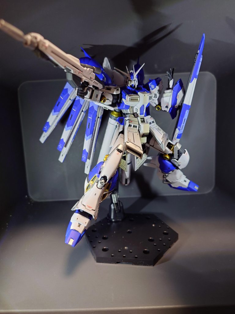 ライフル構え投稿したときに思いましたがこの時は撮影用に使っていた箱が思っていたよりぎりぎりだったのでびっくりしました。