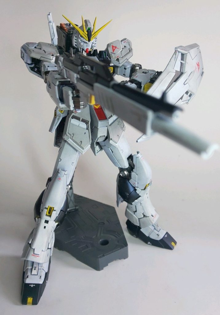 RGνガンダム–3枚目/制作者：タクミ