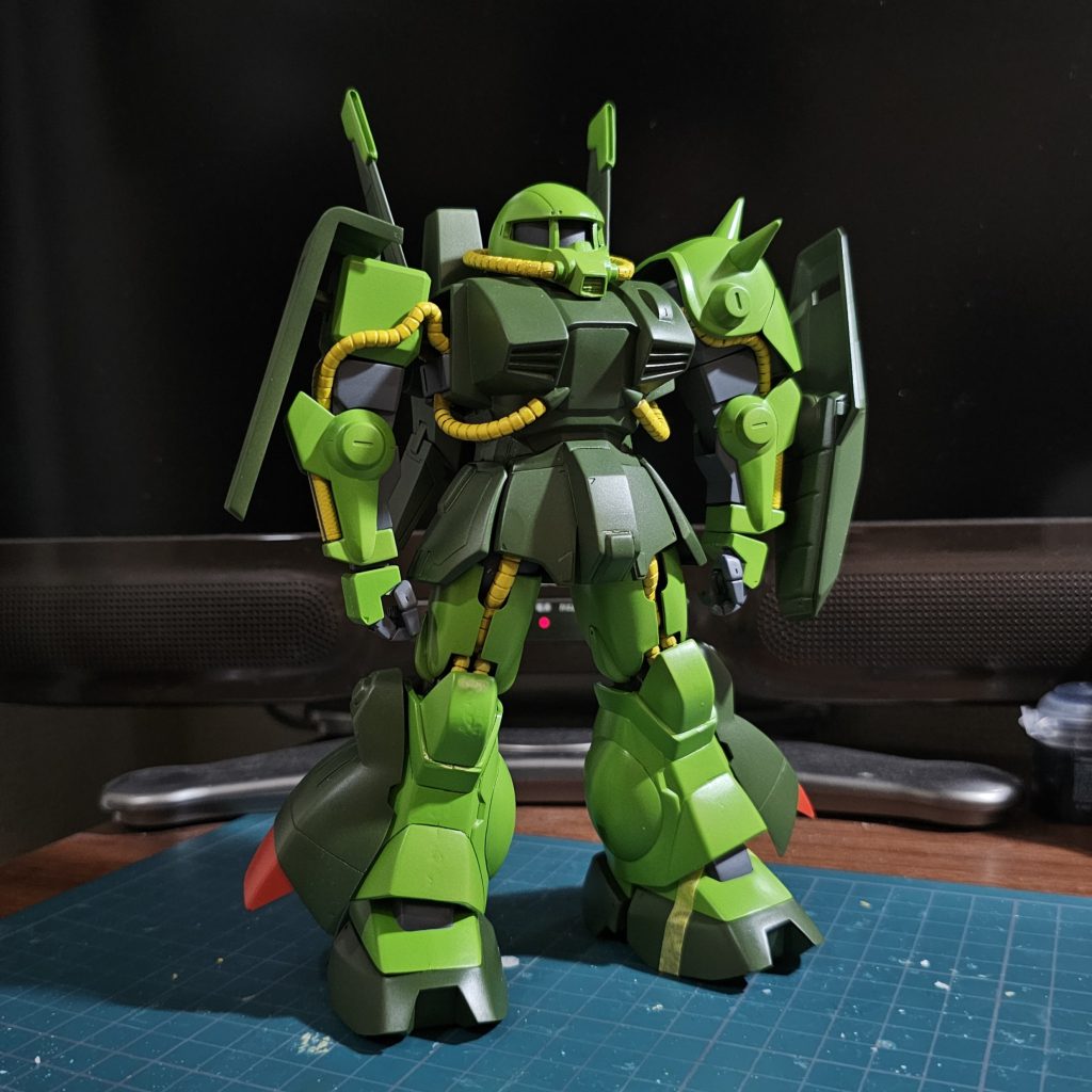 ザックリ基本色だけ塗装した状態です。先行きは少し明るく感じたのを覚えてます。 ここまでご覧いただきありがとうございました。