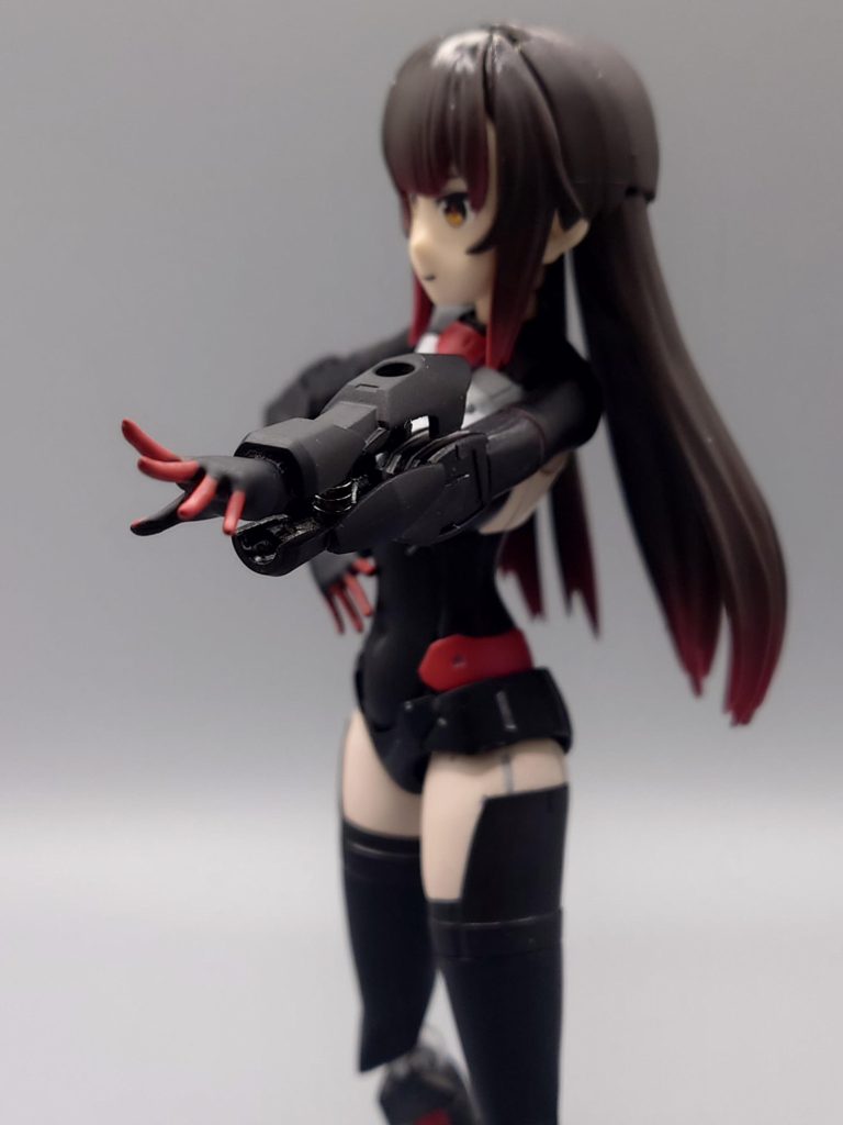 腕にもネオジムを入れて開閉可能性にしました