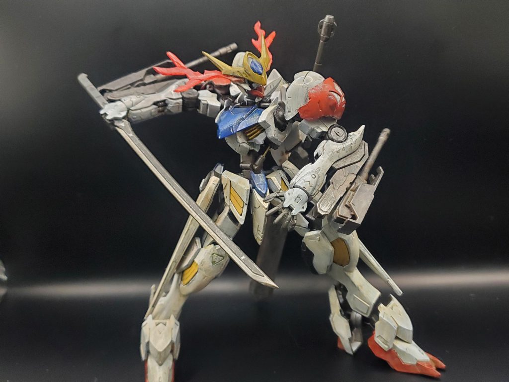 鉄板とネオジム磁石を使って眼光エフェクトの着脱を可能にしました