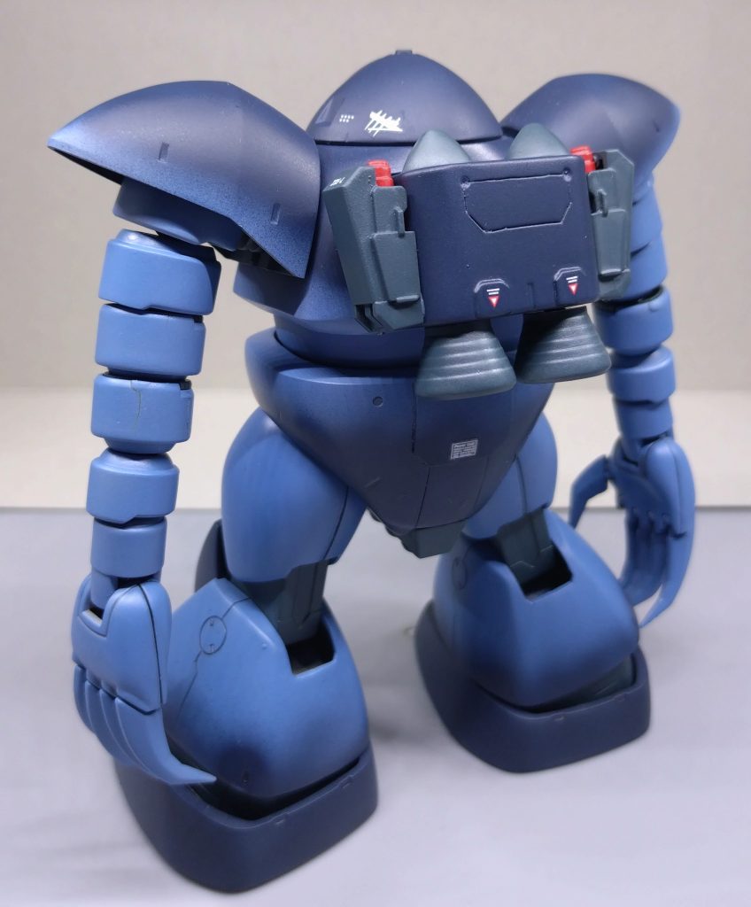 実は腕をリング一個分伸ばしています。ベアッガイの腕延長パーツがいい感じにフィットしてくれました。