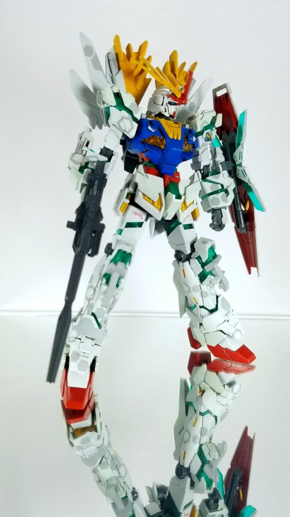 RX78によせる意味で胸と腰のサイコフレームは黄色で、他はサイコシャードの残りフレームです。
