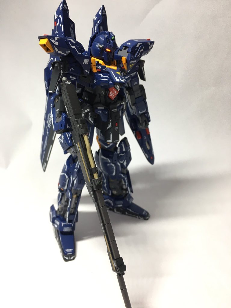 何でもかんでもティターンズカラーにしたくなる時期がありました🌍️