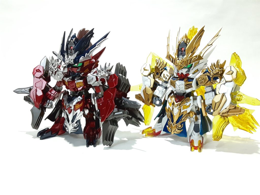 通常版や元ネタにしたHGと並べて印象ガラッと変わりますね