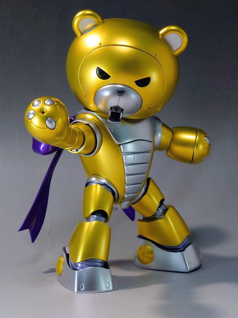 目はアクリル塗料をエアブラシで塗装後にはみ出しをマジックリンで拭き取ってます。