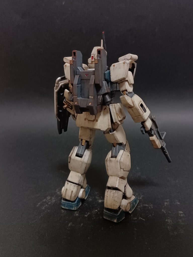 HGUC GUNDAM Ez8 地上戦ウェザリング–3枚目/制作者:@ウソつきカモメ