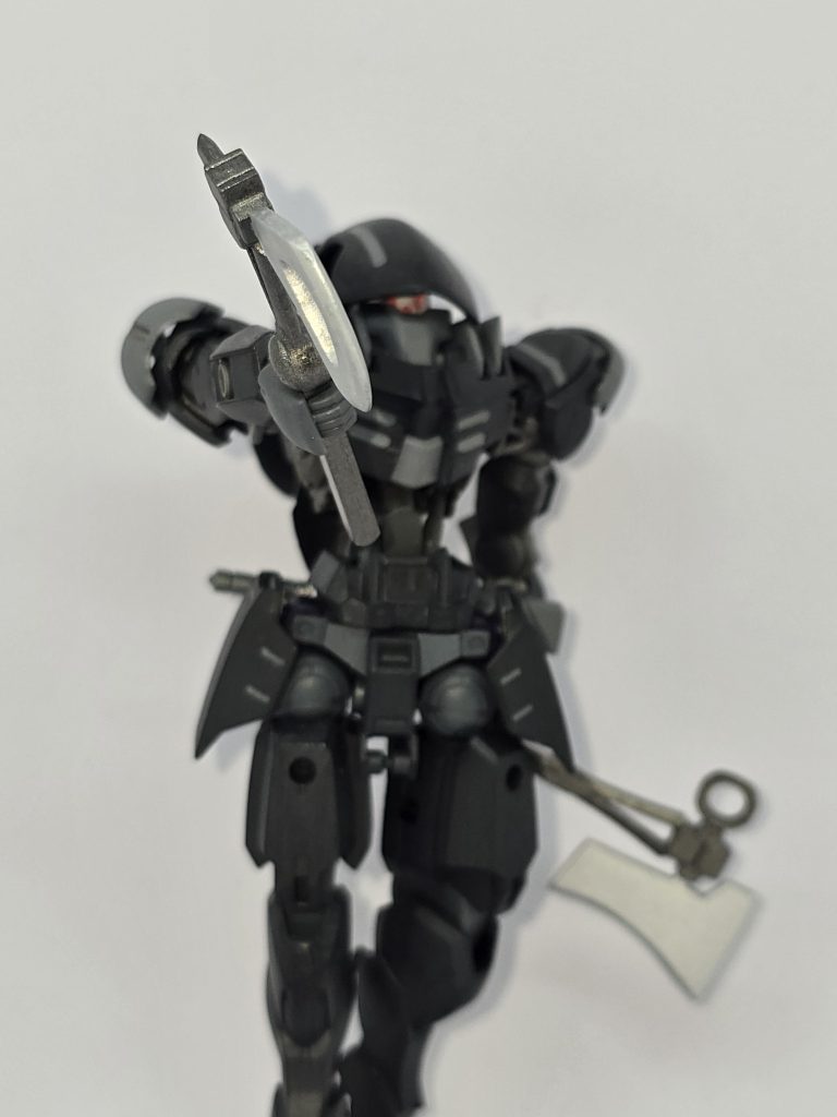 (なんだコイツ、どこからー)破壊された機体のカメラ記録には、ぼんやりと黒い機影が映されていた。次の瞬間、鈍い金属音がまるで断末魔のような音を立てカメラの記録は終了した。