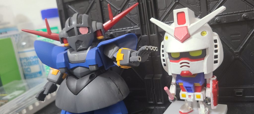 ガンプラくん＆BBパオング–2枚目/制作者：アベラギ