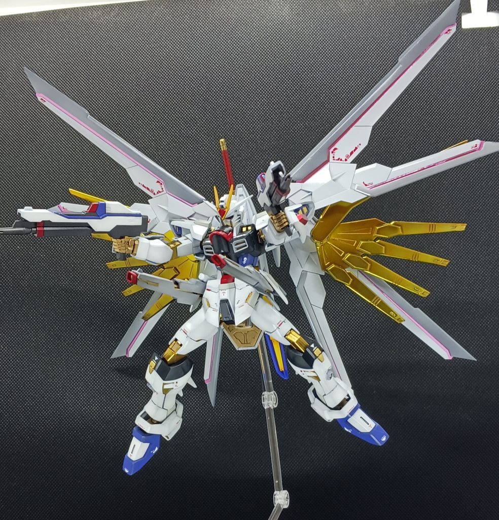 フルバースト!わかりづらいですが、腰レールガンは勝手に伸縮機能を付けました