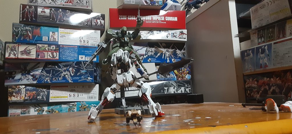 オーリス「ハッハッハー‼️」オルガ「だろ、ミカーーー‼️」やっとパーツセット買えて再現できた。