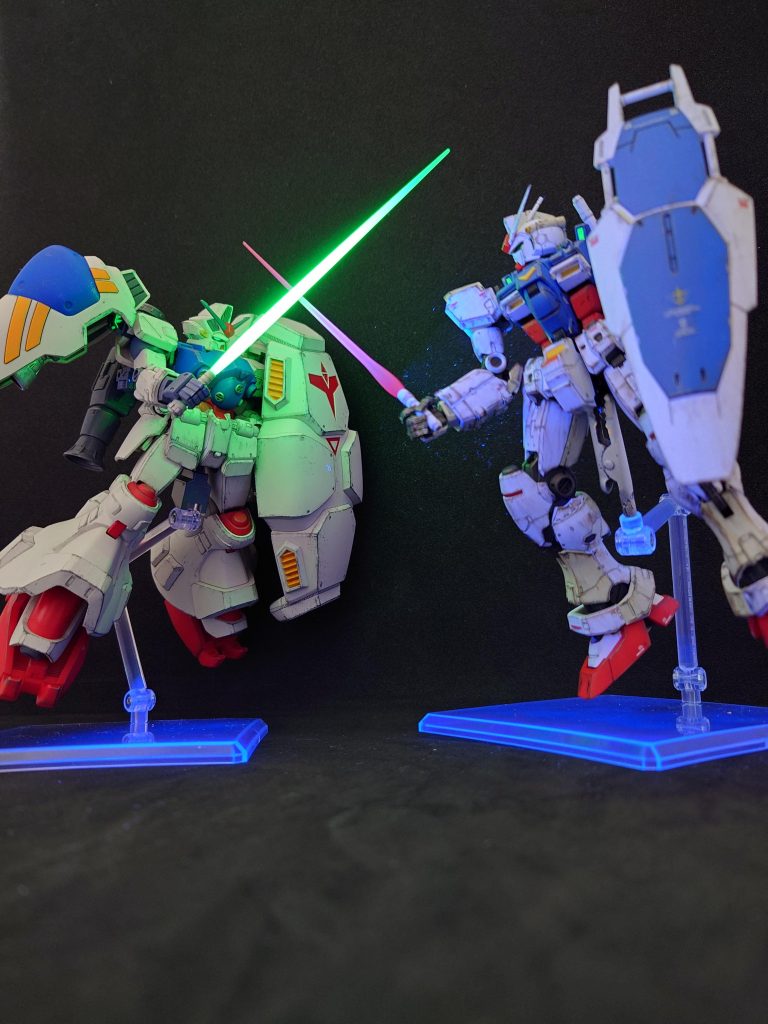 「ウラキ少尉!私を敵に回すには君はまだ未熟!」