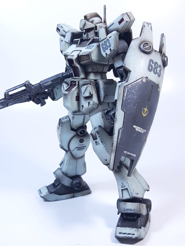 バイザーのクリアパーツはどっかに飛んでいきました。