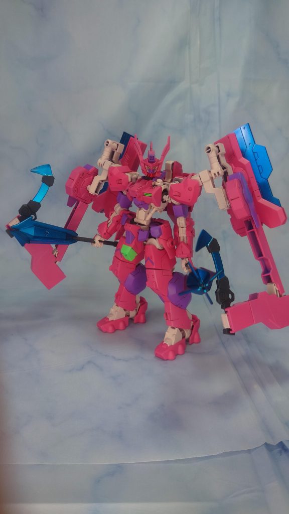 武器を持たせて武器に関してはわざと短めのもので揃えてみました