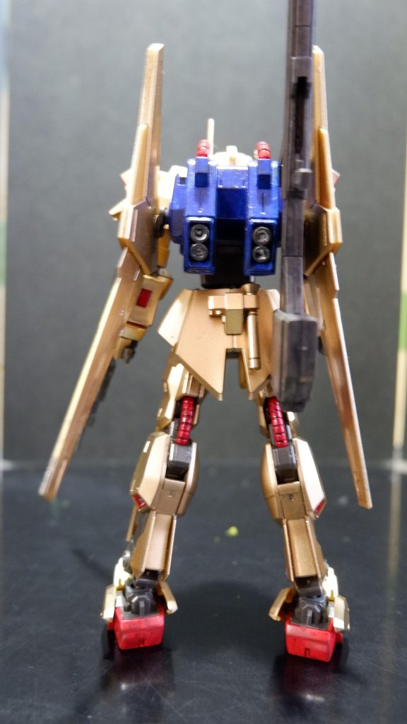 胸部とランドセルで青の色味を変えましたが、わかりますでしょうか?