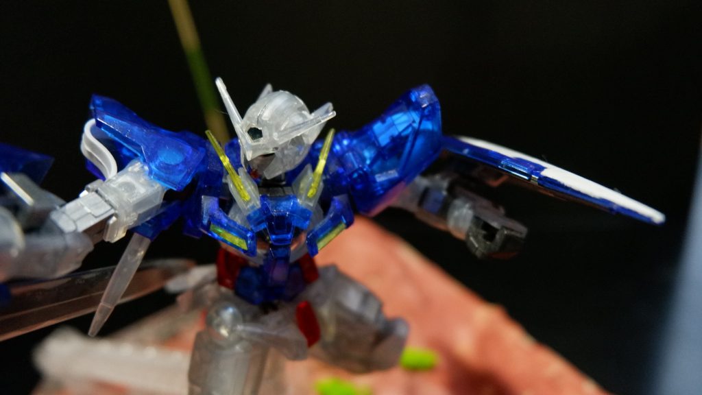 銃と剣が一つになっているので、ガンブレイド（スコールさんのアレ）的な使い方ができたらよかったんじゃない？(zaaku-kao4)FF