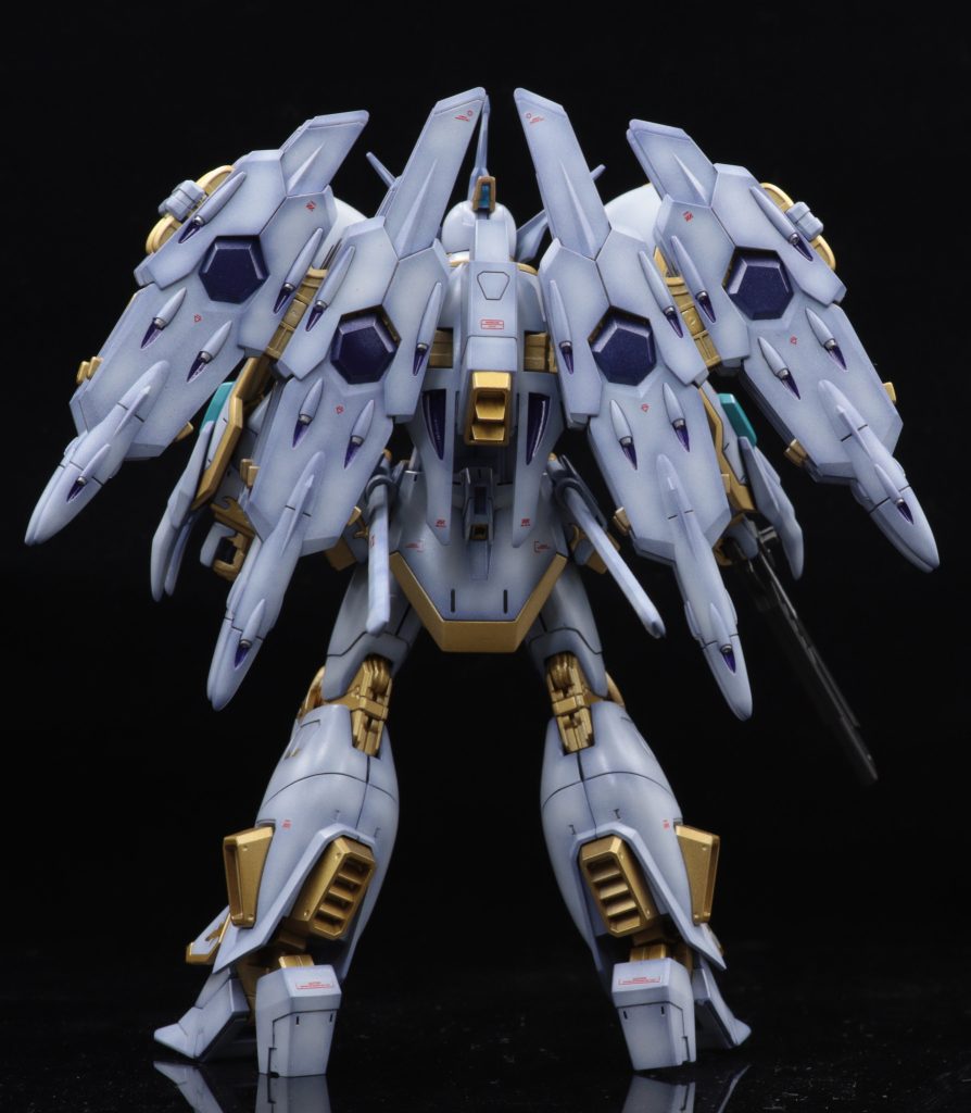 白は紫を下地にグラデーションを行ってます。陰影のお陰で金が引き立ちますね。他に各部塗分けを行いましたが、サハスラブジャの塗分け数が多く大変でした。