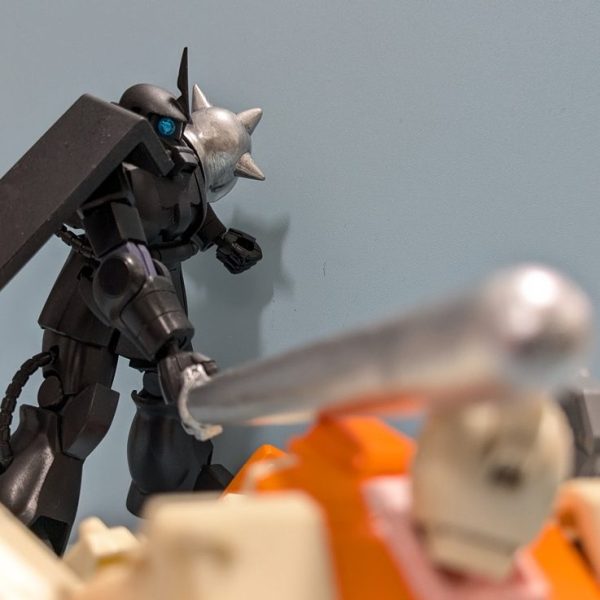 HG　銀狼ザク（１年戦争初期）