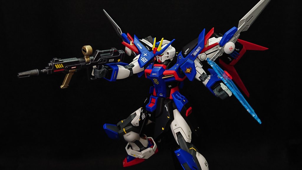 機体名のフェイトは英語のFateで、「宿命」や「避けられない運命」という意味があるそうです主人公なら宿命の1つや2つ背負ってもおかしくないでしょうし、そんな避けられない運命に立ち向かい、打ち破るための機体という意味も込めてこの名前にしました✨あとデスティニーのパーツを多く使用しているのでデスティニーとは違う運命の機体にしたかったという気持ちもありますｗ