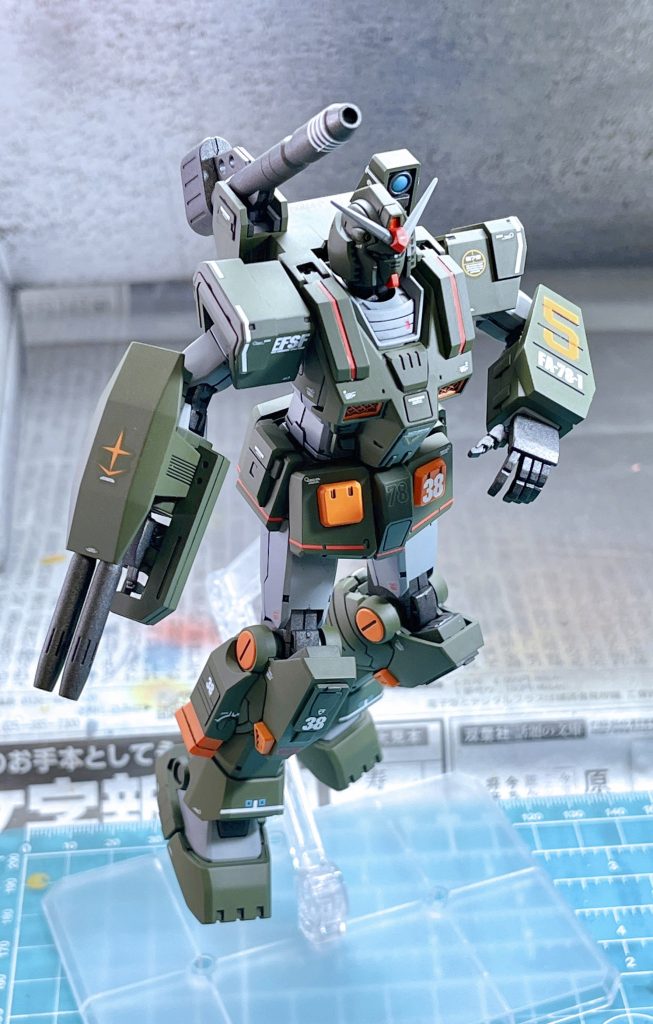 旧1/60キットの箱絵ポーズで。