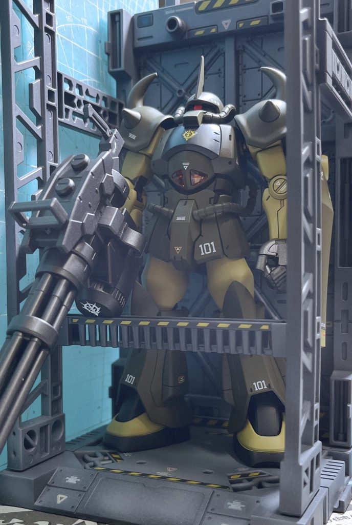 山田化学さんの連結ディスプレイベースと。最近、拡張パーツが発売されたようですが、近所のセリアには未入荷でした😭