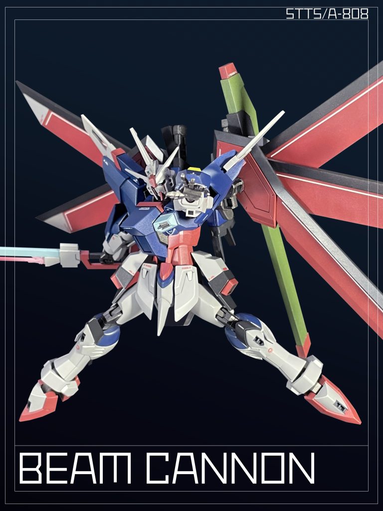 袖口に搭載された小型ビーム砲。「MMI-X340」を参考とした武装である。非常に短い射程だが、極めて高い威力を誇り至近距離で発砲する事で敵機を爆砕する。A small beam cannon mounted on the cuff. This armament is based on the “MMI-X340. It has a very short range, but boasts extremely high power, and can be fired at close range to destroy enemy MS.