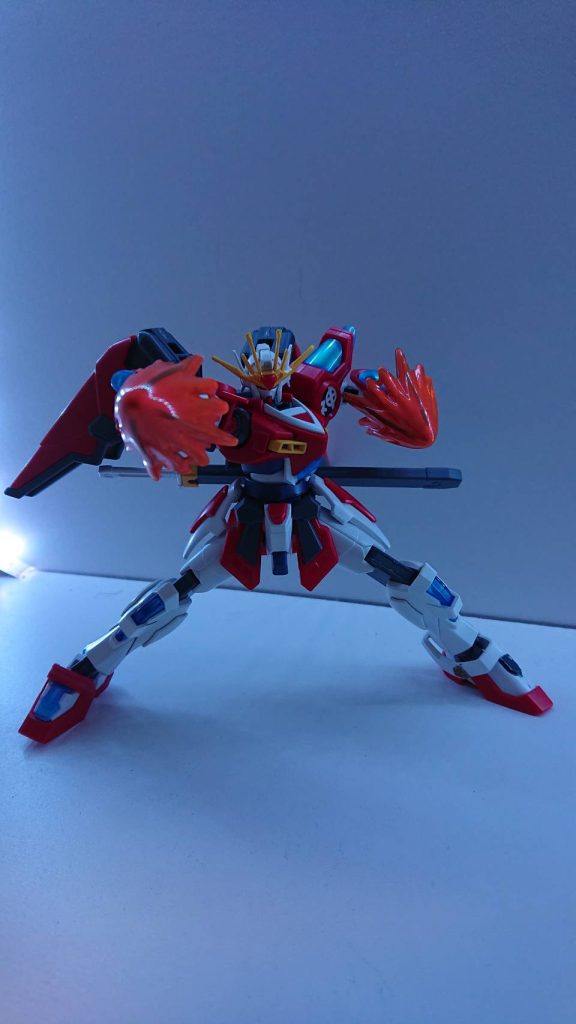 以前カイトが使用していたビルドバーニングガンダム二式のように次元覇王流拳法を使用した戦いをする。主な技は次元覇王流・正拳突きや次元覇王流・疾風突きなど。