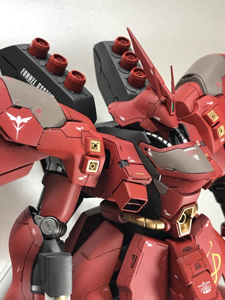 グレーの塗り分けがかっこいいような気がする。