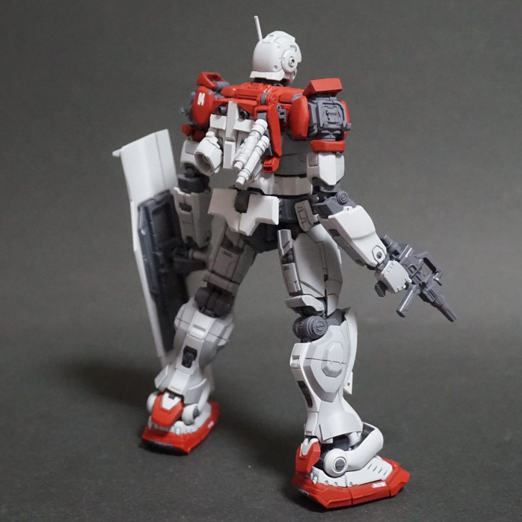 HG GM(復讐のレクイエムVer)–3枚目/制作者：@Under_NM_Design