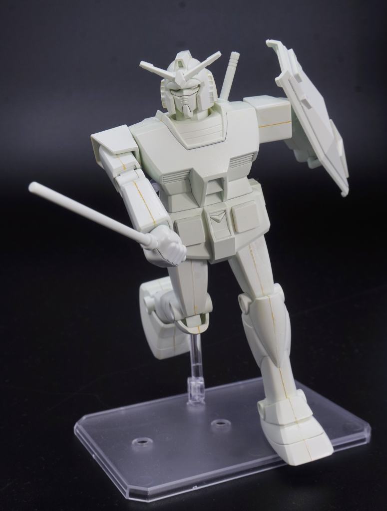 アイキャッチ風のポーズ。