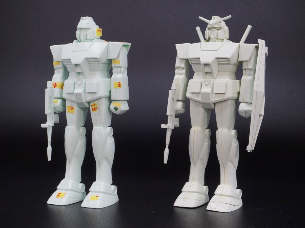 旧版ベストメカコレクションとの比較です。似てますでしょうか？