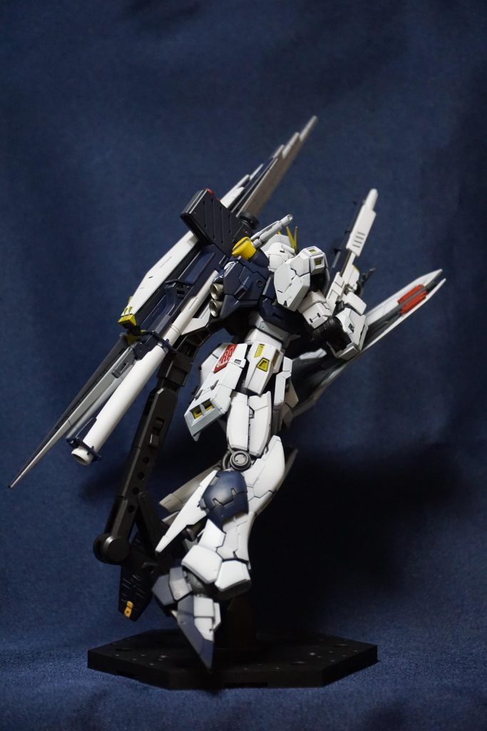 ニューガンダム–5枚目/制作者：Yo1